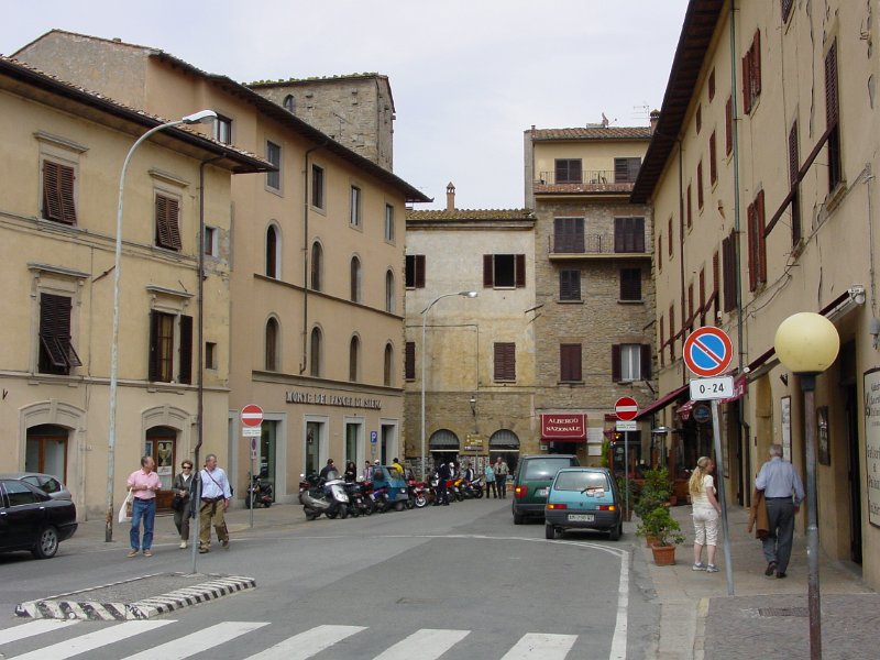 italie_152_volterra_straat_A.JPG