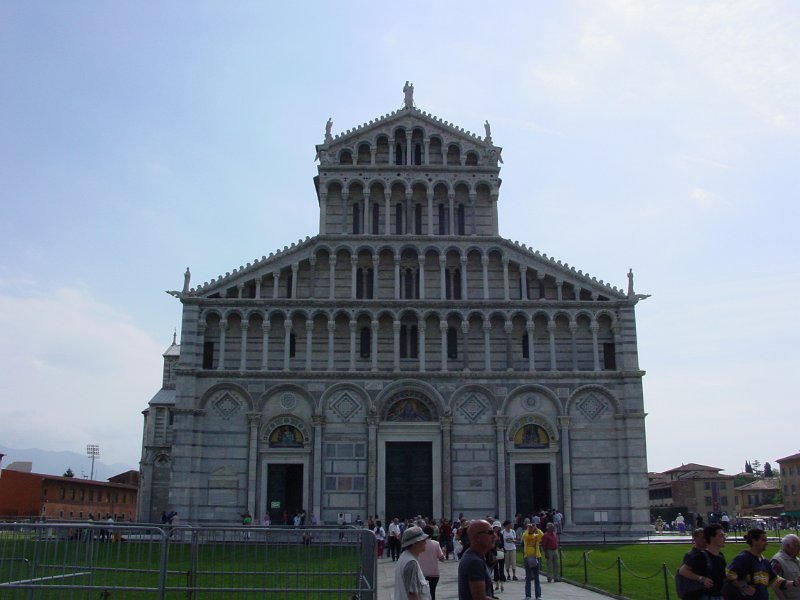 italie_171_pisa_kerk_A.JPG