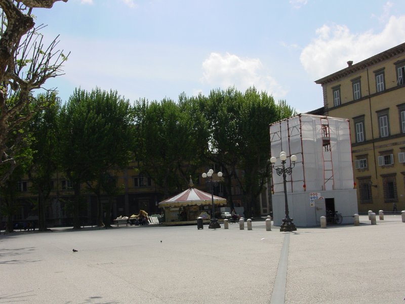 italie_201_lucca_plein_A.JPG