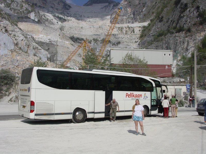 italie_202_carrara_bus_A.JPG