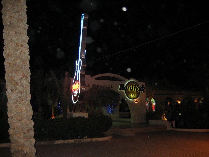eg_302_hurghada_hard_rock_cafe_A.JPG