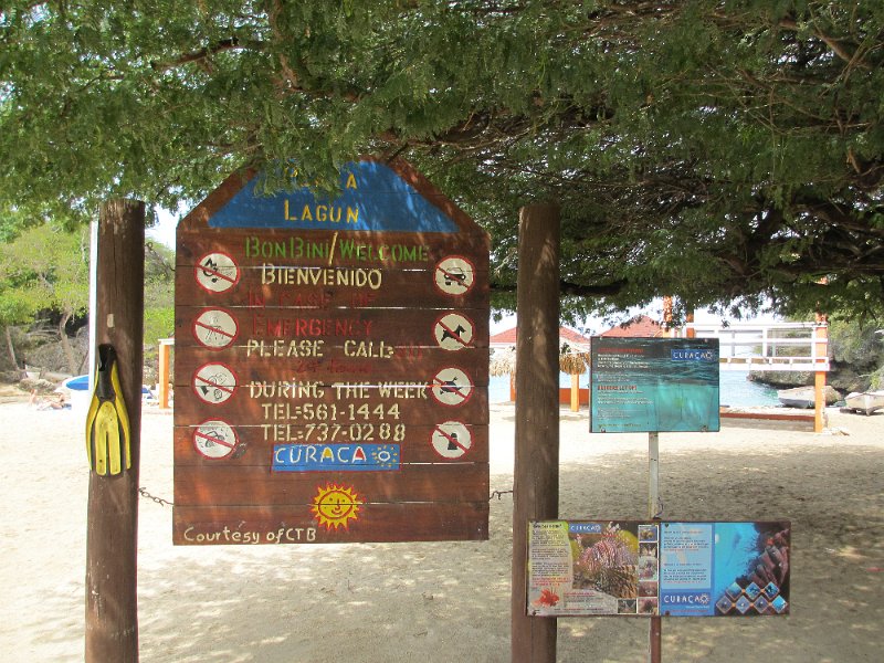 aw_2012_084_curacao_playa_lagun_A.JPG