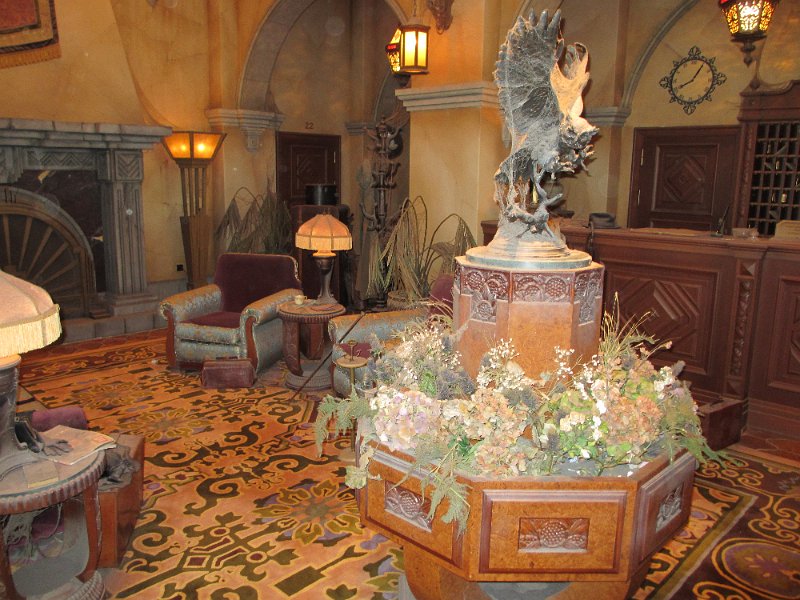 fr_2012_204_disney_land_tower_of_terror_A.JPG