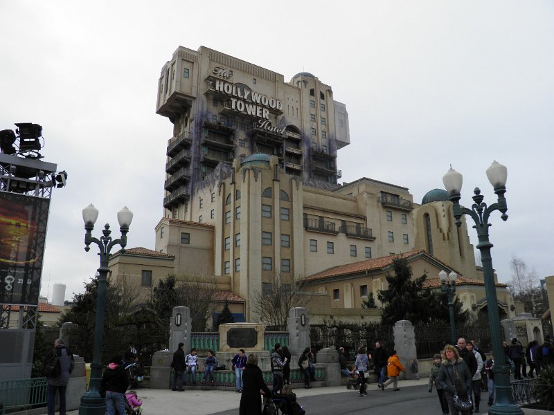 fr_2012_264a_disney_land_tower_of_terror.JPG