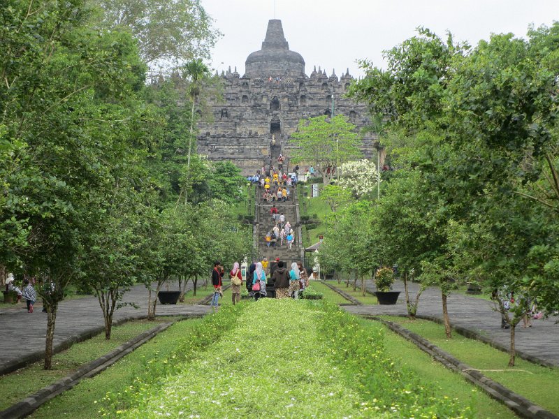 id_2012_255_magelang_borobudur_A.JPG