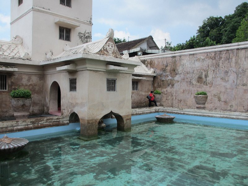 id_2012_353_yogyakarta_waterpaleis_A.JPG